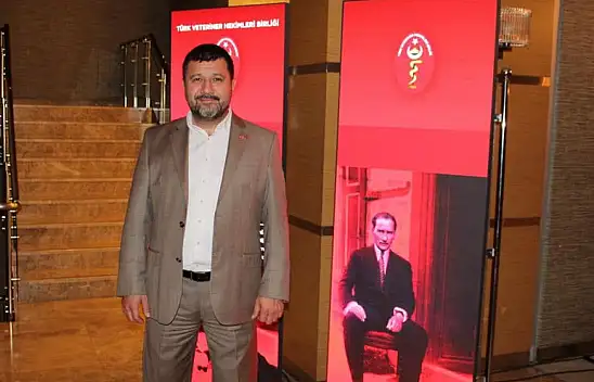 Eski Başkandan  'Ortalıkta enfeksiyon var' tepkisi