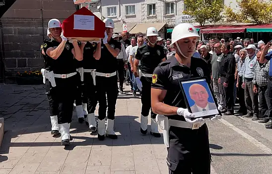 Eski emniyet Müdürü hayatını kaybetti!