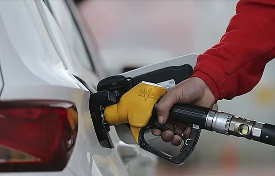 Fiyatlar yine değişiyor! Cumartesi pompa fiyatlarına yansıyacak