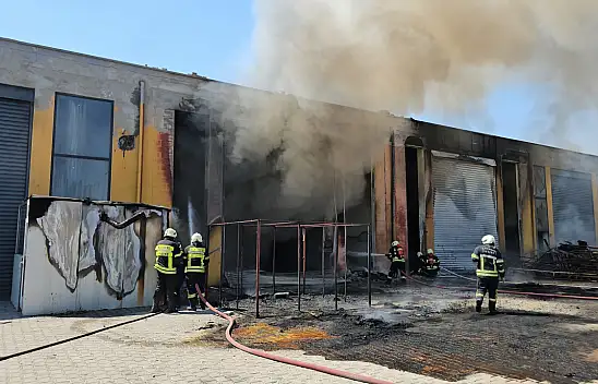 Flaş! Kayseri'de fabrika yangını