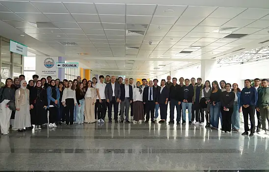 Geleceğin doktorları kahvaltı programında buluştu