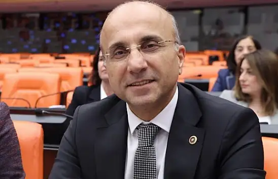 Genç, Akkışla'daki sorunu Meclise taşıdı!