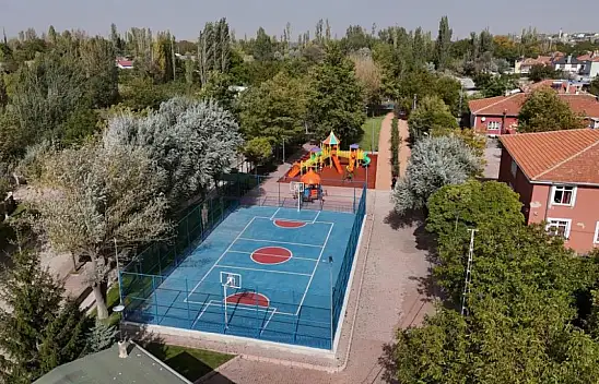 Melikgazi'den Gürpınar'da park tanıtımı ve pilav şenliği