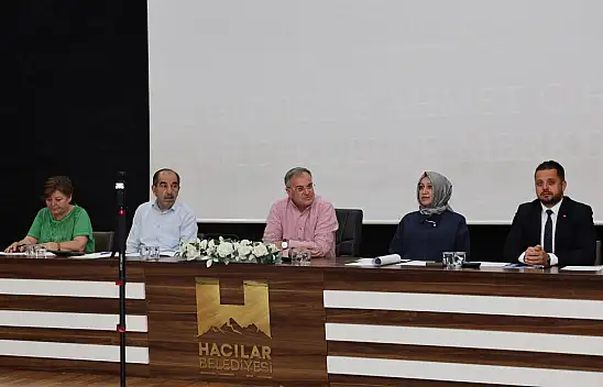 Hacılar'da 3 iş yeri satıldı: 12,4 milyon TL gelir elde edildi