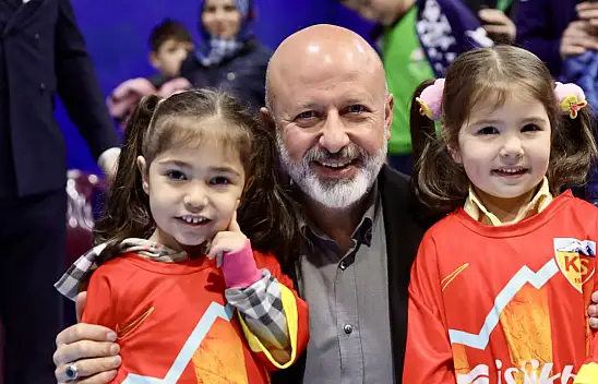 Herkesi Kayserisporlu yapan Başkan!