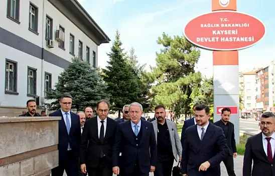 Hulusi Akar Kayseri Devlet Hastanesi'nde! Dikkat çeken inceleme