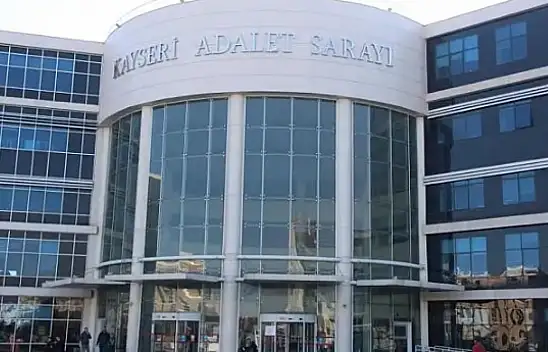 Husumetlisinin babasını öldüren sanık hakim karşısına çıktı