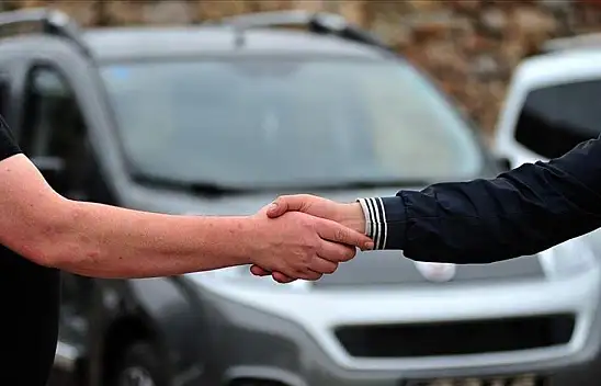 İkinci el otomobil fiyatlarına ne oldu? Aylar sonra ilk kez...