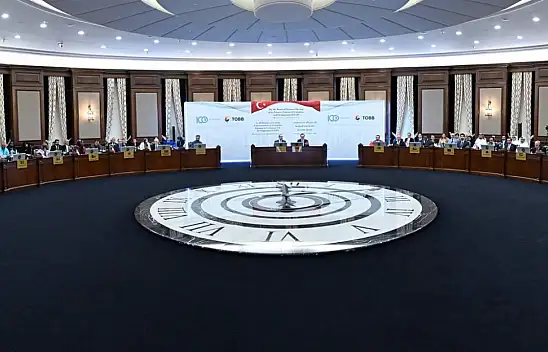 İş dünyasını ilgilendiren gelişme! Kayserili Başkan yeniden seçildi