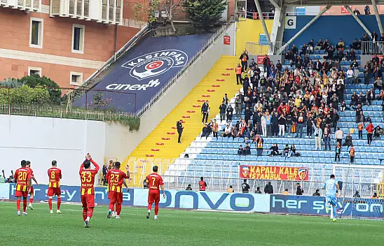 İstanbul'da ilk yarı sona erdi