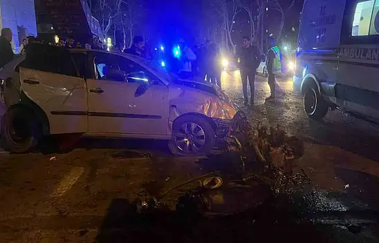 Kontrolden çıkan araç kaza yaptı: 1'i ağır 3 yaralı