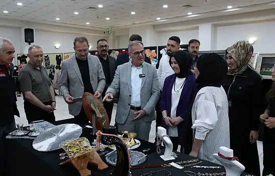 KAYMEK El Sanatları Sergisine Başkan Özdoğan'dan ziyaret