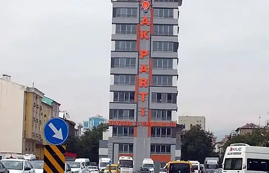 Kayseri AK Parti'de sürpriz karar: Başkan görevden alındı!