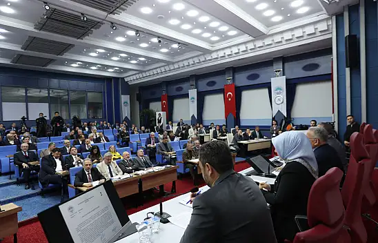 Kayseri Büyükşehir'de CHP CHP'ye karşı