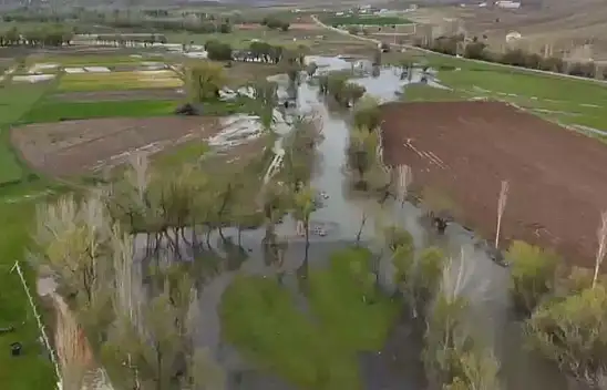 Kayseri'de 1000 dekar arazi sular altında kaldı