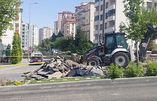 Kayseri'de 5 gün kapalı olacak yolda çalışmalar başladı