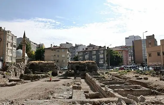 Kayseri'de 833 yıllık tarihi yapı için büyük adım! Restorasyon süreci başlıyor