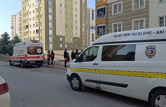 Kayseri'de acı olay: 8. kattan düştü
