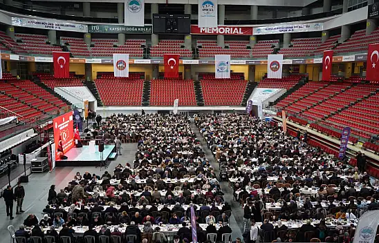 Kayseri'de AK Parti'den Ramazan mesaisi
