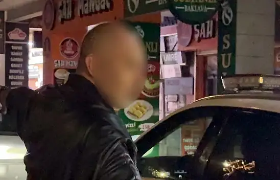 Kayseri'de alkollü sürücü ortalığı birbirine kattı! Araçların önüne atlayıp durdurmaya çalıştı