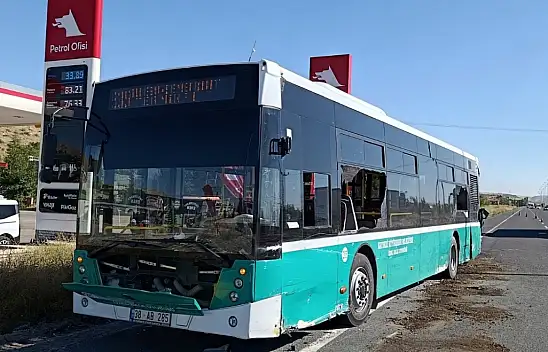 Kayseri'de arkadan halk otobüsüne çarptı! Yaralılar var