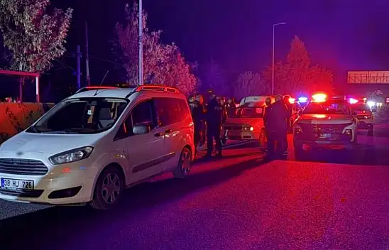 Kayseri'de asker uğurlarken kendini vurdu! İşte akılalmaz olay