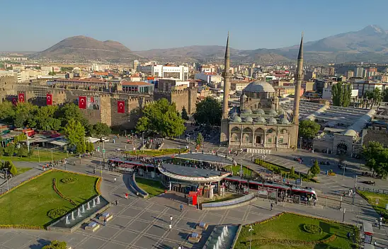 Kayseri'de bir ilçe için alarm verildi! Gözler saat 09.00'a çevrildi