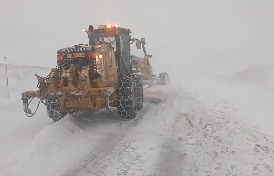 Kayseri'de bu yollar kapandı! 108 mahalleye ulaşım sağlanmıyor
