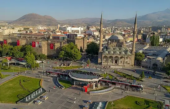 Kayseri'de bugün dışarı çıkacaklar dikkat! Meteoroloji açıkladı