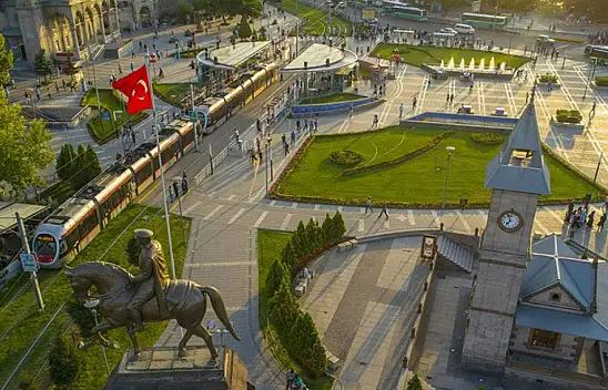 Kayseri'de bugün hava nasıl olacak? Dışarı çıkacaklar dikkat