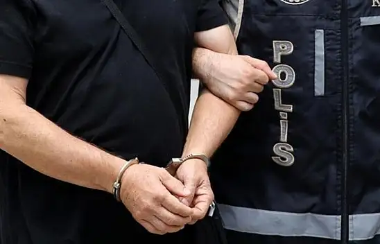 Kayseri'de büyü bozma vaadiyle 794 bin TL dolandırdı