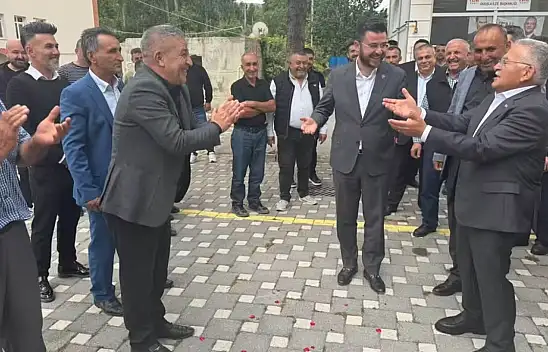 Kayseri'de CHP'den AK Parti'ye geçen Başkanın Cuma mesajı dikkat çekti