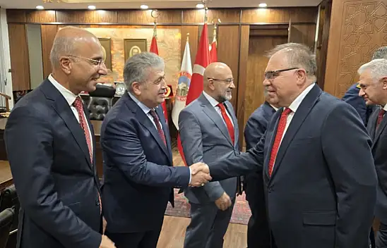 Kayseri'de Cumhuriyet buluşması: Milletvekilleri aynı törende