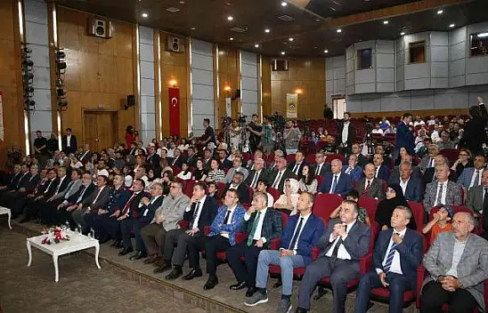 Kayseri'de diyabet hastası çocuklara iğnesiz şeker ölçüm cihazı!