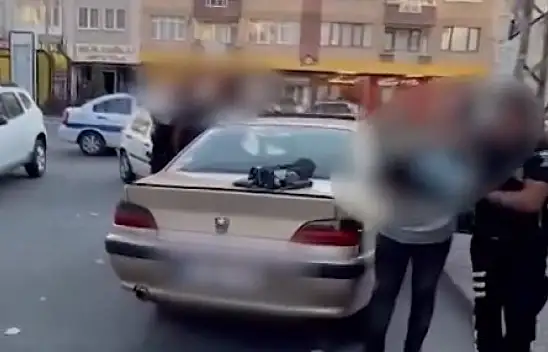 Kayseri'de kaçan araçtan çıkanlar şok etti!