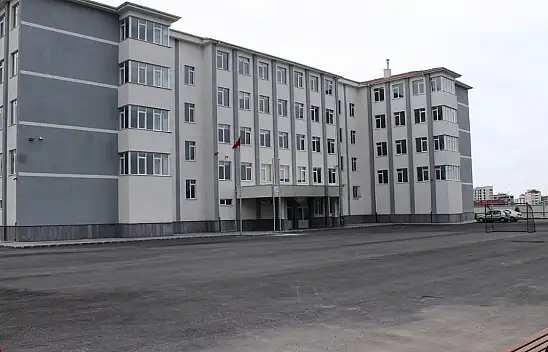 Kayseri'de eğitim camiasının acı günü! Turhan öğretmen hayatını kaybetti