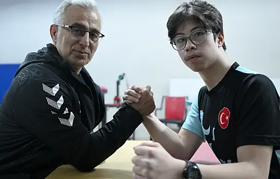 Kayseri'de engel tanımayan başarı: 'Yapamazsın' dediler, il birincisi oldu