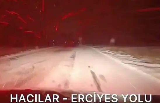 Kayseri'de etkili olan kar yağışında yollar ne durumda?