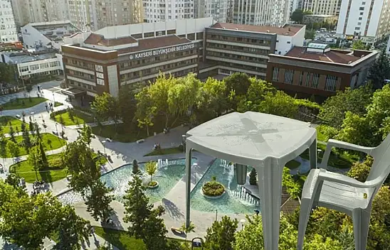 Kayseri'de etkinlikler daha konforlu olacak! Belediye 24 bin adet alacak