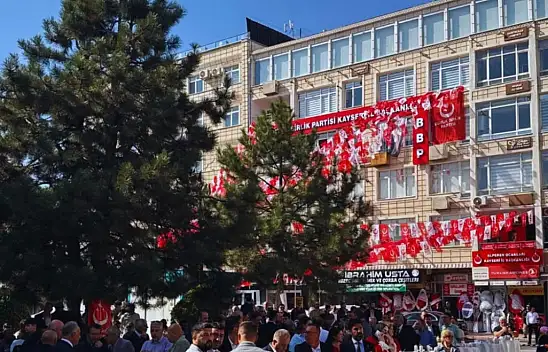 Kayseri'de görevden alınan başkan hakkında flaş açıklama!