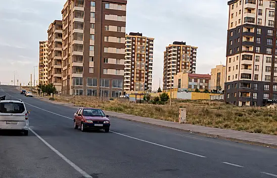 Kayseri'de mahalleli ayakta: İlla birileri ölmek zorunda mı?