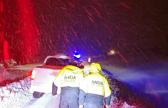 Yaylada mahsur kalan çoban büyük tehlike atlattı