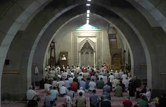 Mevlit Kandili idrak edildi