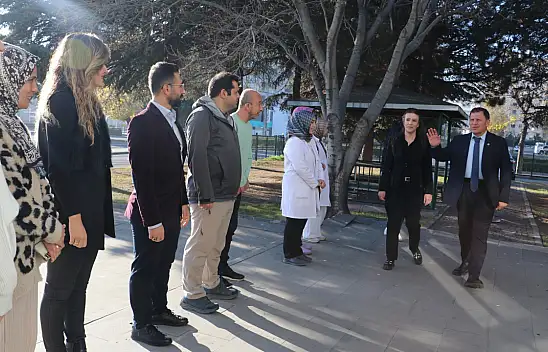 Kayseri'de müdürden o merkeze ziyaret! Gençlere çağrı yaptı