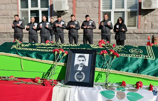 Kayseri'de o isme böyle veda ettiler! Fabrikada duygu dolu anlar