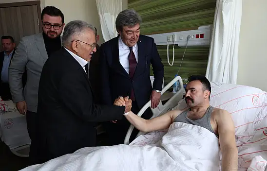 Kayseri'de operasyonda yaralanmıştı! Özel Harekat komiserini bakın kimler ziyaret etti?