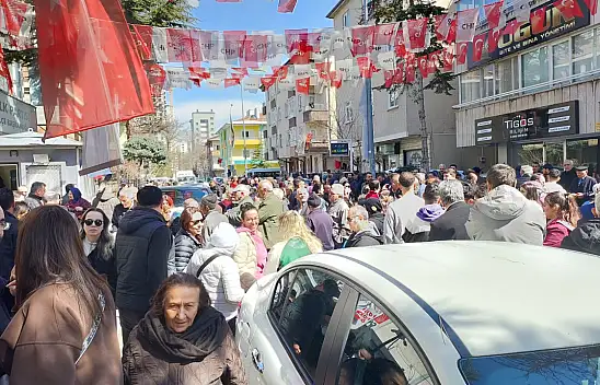Kayseri'de oy kullananlar, bu kez de CHP'ye üye olmak için sıraya girdiler! Şu ana kadar kaç kişi üye oldu?