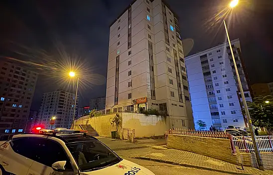 Kayseri'de panik anları! 10 katlı binada çıkan yangın korkuttu