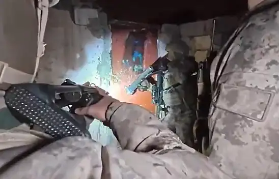 Kayseri'de şafak vakti kapılar koçbaşlarıyla kırıldı, işte ele geçirilenler!