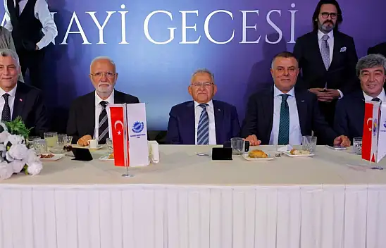 Kayseri'de sanayi zirvesi! Kentin geleceği konuşuldu